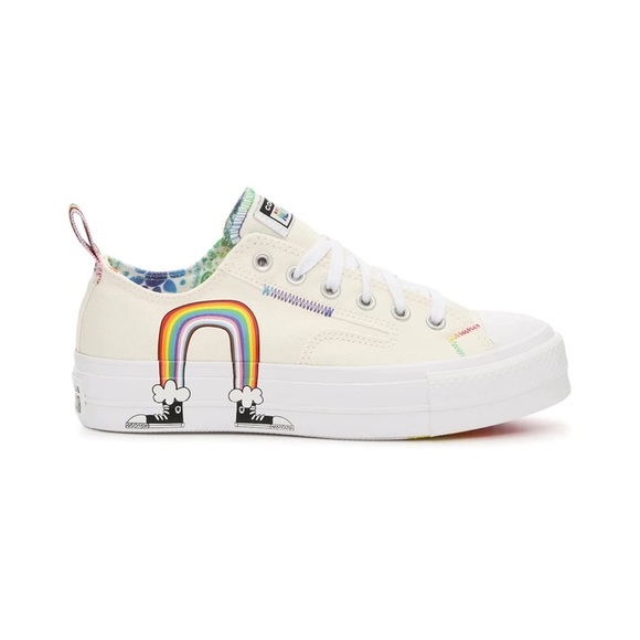 Converse Chuck Taylor All Star Platform Pride Oxford Sneaker - Picture 2 of 9